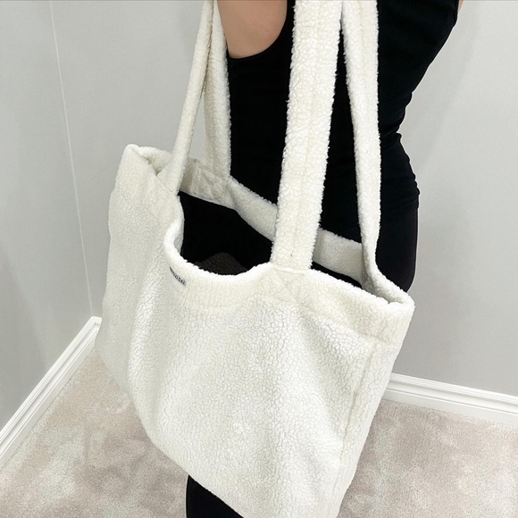 NWT Teddy Fabric Tote Bag | Handmade | Recycled Fabric Bag - Picture 4 of 6